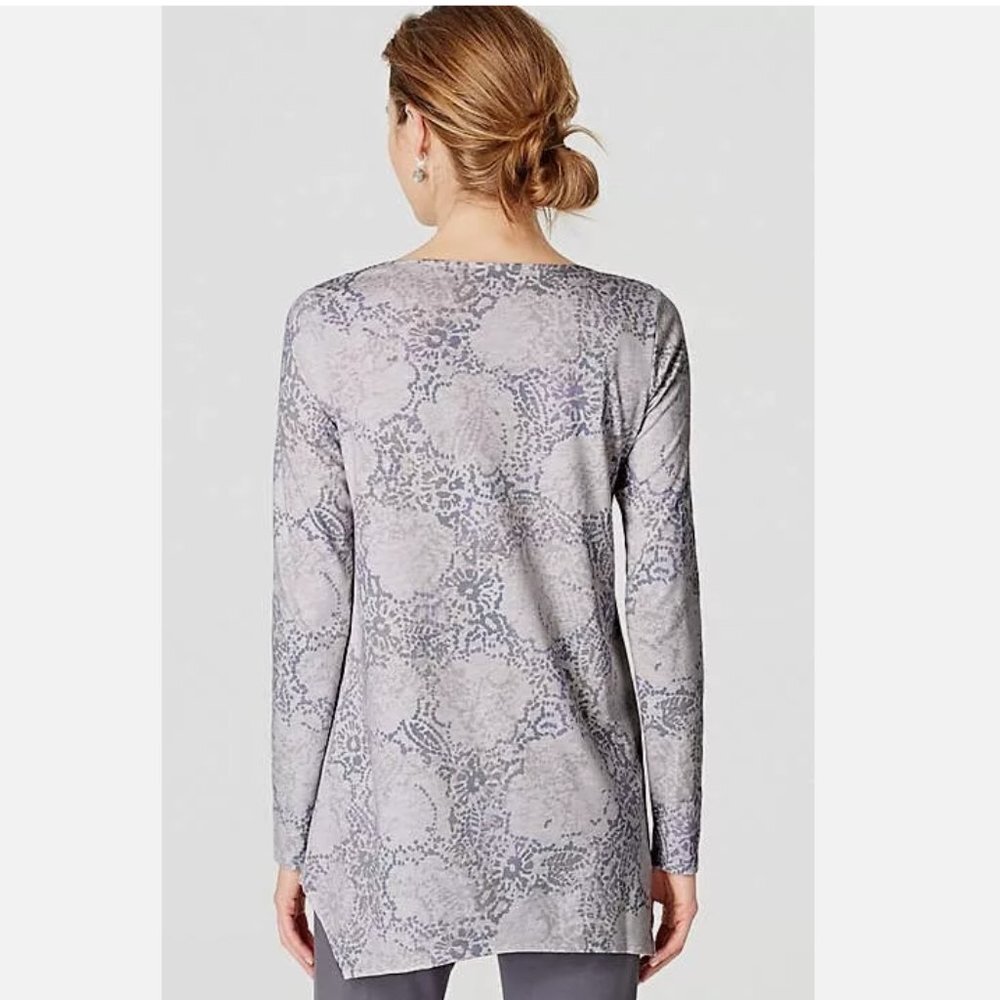 J. Jill Pure Jill Heathered Gray Curved Hem Knit Top M - Picture 2 of 9